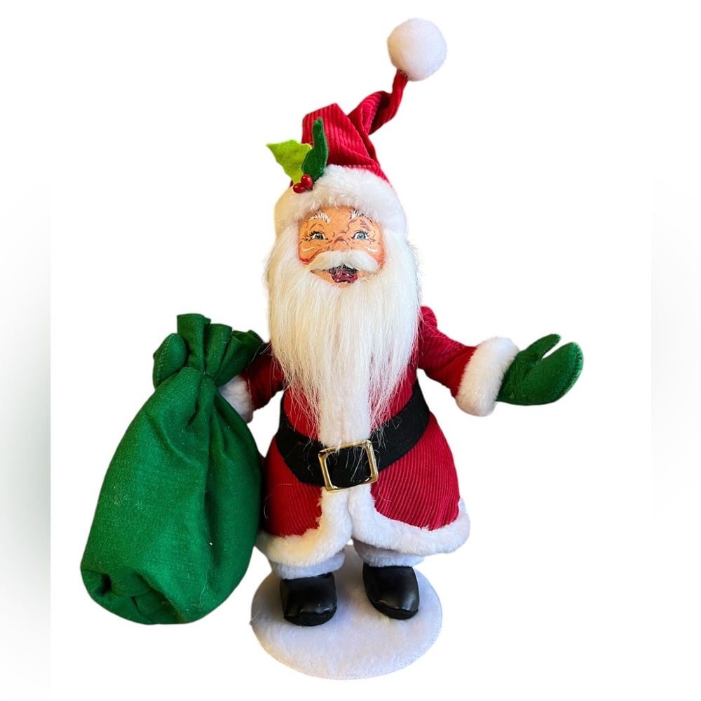 NWT ANNALEE 15” Holly Berry Santa Claus Doll Holiday Decor 400515 Christmas
